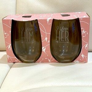 NIB Susquehanna “I LOVE HIM and I LOVE HER” 21 oz. STEMLESS GLASS